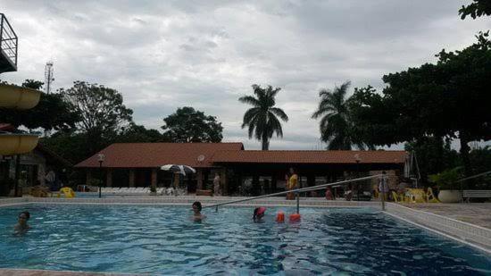 Apartamento Imperio Romano! Parque Aquatico Incrivel! 2q Com Ar Split! Cozinha Completa! Perto De Tudo! 902 C Caldas Novas